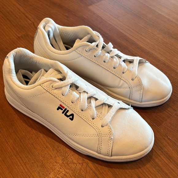Fila Women’s White Court Sneakers - Picture 2 of 5